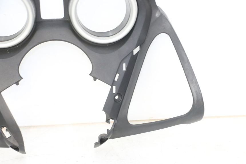 photo de ENTOURAGE COMPTEUR YAMAHA X-MAX XMAX ABS 250 (2010 - 2012) - Pièce contrôlée