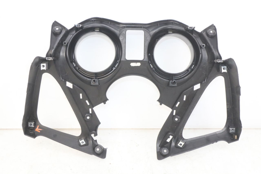 photo de ENTOURAGE COMPTEUR YAMAHA X-MAX XMAX 125 (2010 - 2013) - Détail de la pièce