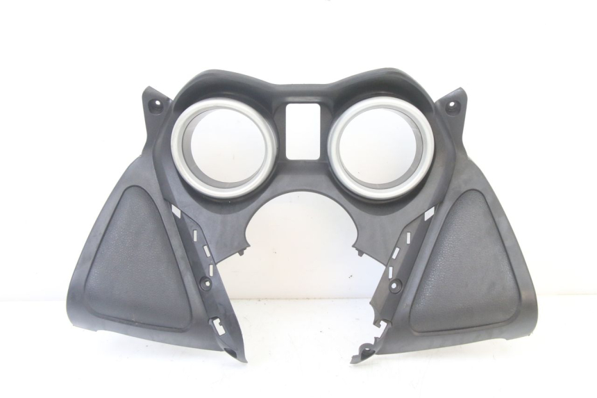 photo de ENTOURAGE COMPTEUR YAMAHA X-MAX XMAX 125 (2010 - 2013) - Vue principale