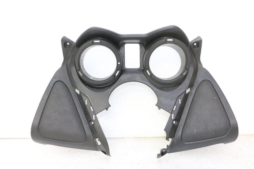 photo de ENTOURAGE COMPTEUR YAMAHA X-MAX XMAX 125 (2010 - 2013) - Vue principale