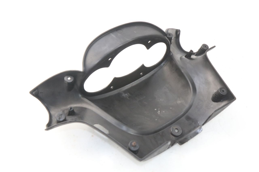 photo de ENTOURAGE COMPTEUR YAMAHA YP MAJESTY 125 (1998 - 2001) - Zoom état d’usage