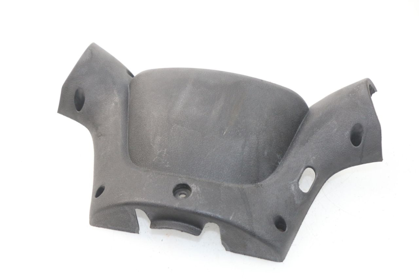 photo de ENTOURAGE COMPTEUR YAMAHA YP MAJESTY 125 (1998 - 2001) - Autre angle de vue