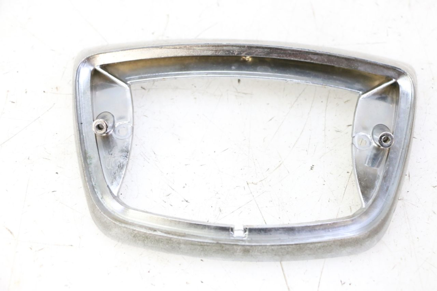 photo de ENTOURAGE FEU ARRIERE PIAGGIO LXV 4T 50 (2009 - 2013) - Vue principale