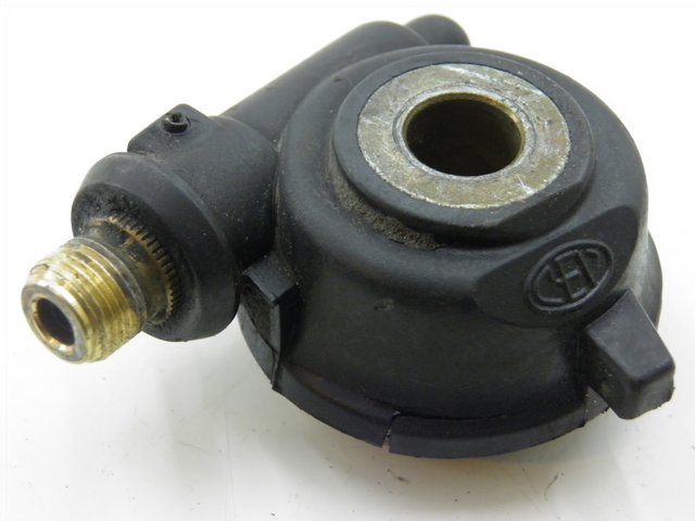 photo de ENTRAINEUR COMPTEUR APRILIA LEONARDO ST 250 (2002 - 2005) - Zoom état d’usage