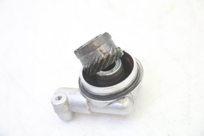 photo de ENTRAINEUR COMPTEUR STAHO FH 50 (2018 - 2019) - Gros plan technique