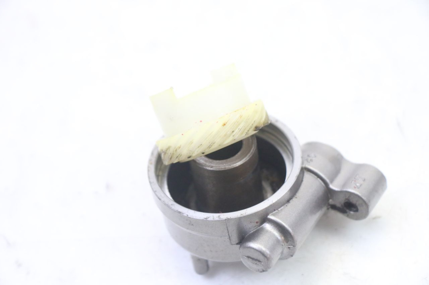 photo de ENTRAINEUR COMPTEUR SYM FIDDLE 125 (2008 - 2010) - Gros plan technique