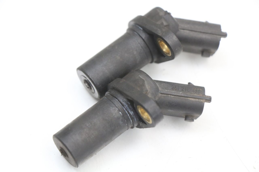 photo de ENTRAINEUR COMPTEUR PIAGGIO MP3 LT 400 (2007 - 2012) - Vue principale