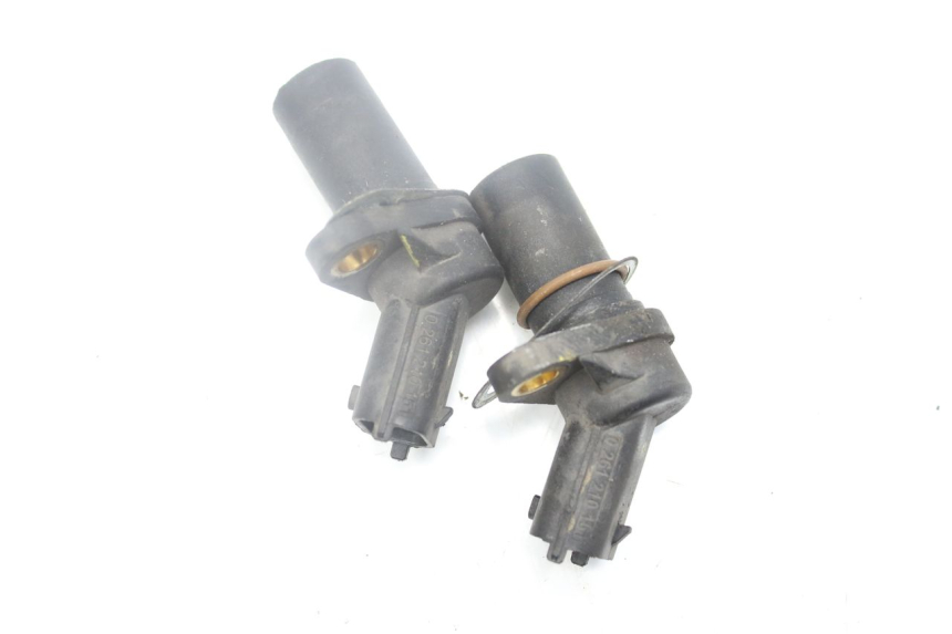 photo de ENTRAINEUR COMPTEUR PIAGGIO MP3 500 (2014 - 2017) - Gros plan technique