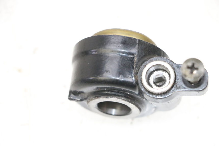 photo de ENTRAINEUR COMPTEUR HONDA NSR R 125 (1994 - 2003) - Détail de la pièce