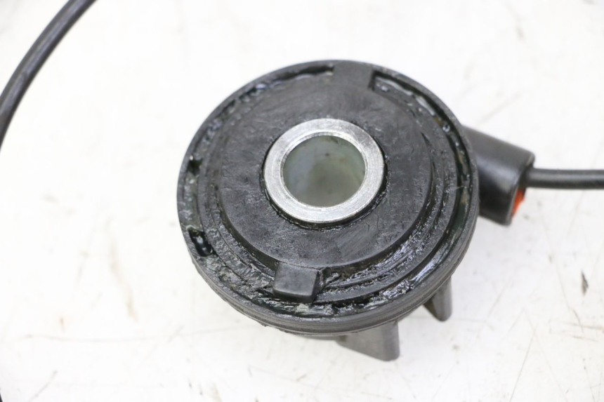 photo de ENTRAINEUR COMPTEUR MAG POWER R-STREET 50 (2016 - 2025) - État de surface