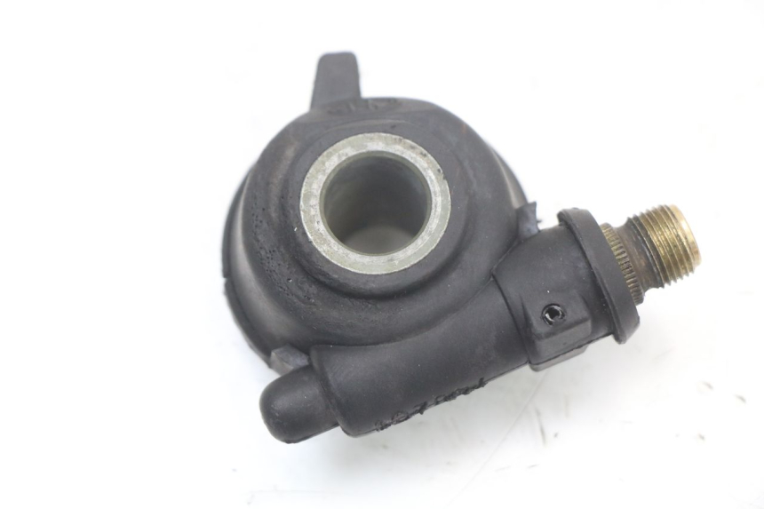 photo de ENTRAINEUR COMPTEUR APRILIA SCARABEO GT 125 (1999 - 2007) - Détail de la pièce