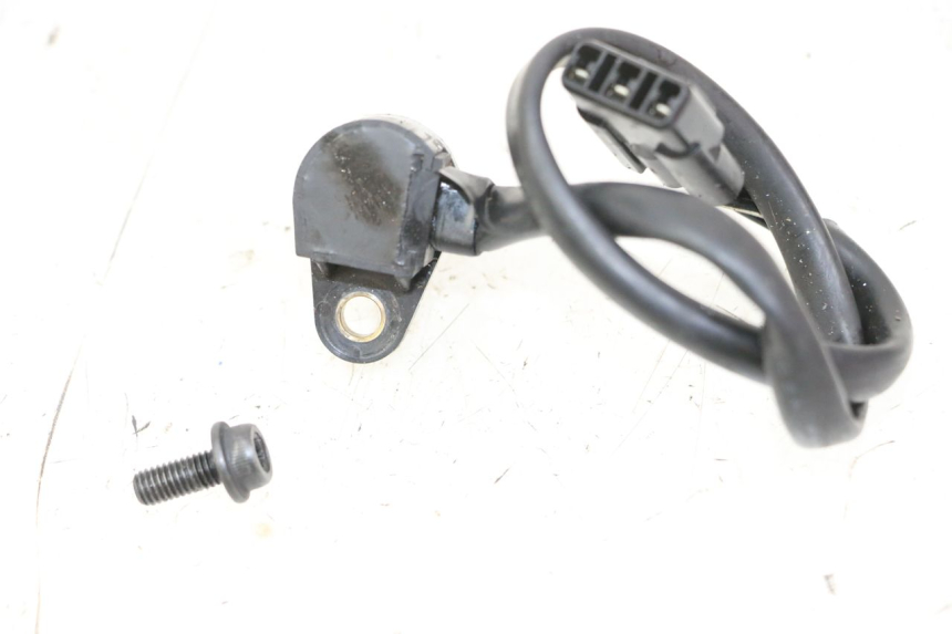 photo de ENTRAINEUR COMPTEUR SUZUKI GSR 750 (2011 - 2017) - Zoom état d’usage