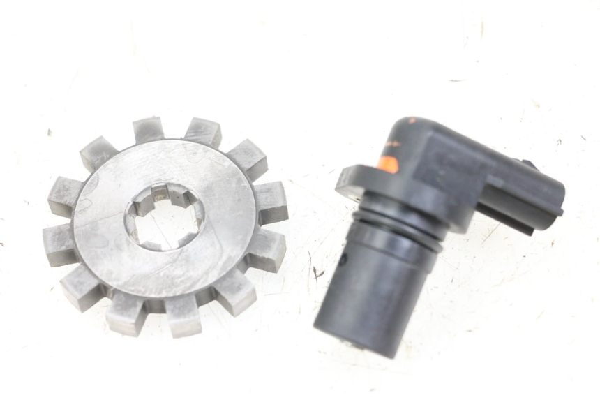 photo de ENTRAINEUR COMPTEUR SUZUKI VL INTRUDER 125 (2004 - 2007) - Vue principale