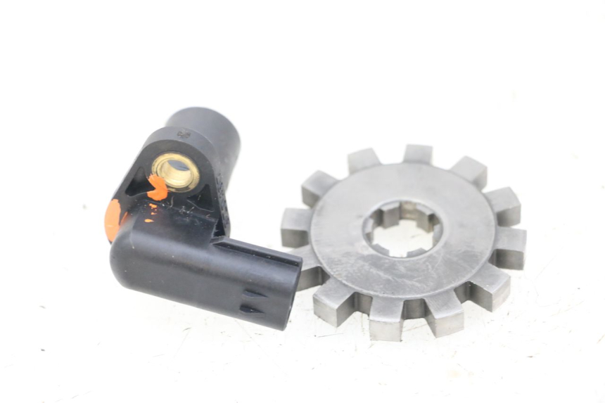 photo de ENTRAINEUR COMPTEUR SUZUKI VL INTRUDER 125 (2004 - 2007) - Détail de la pièce