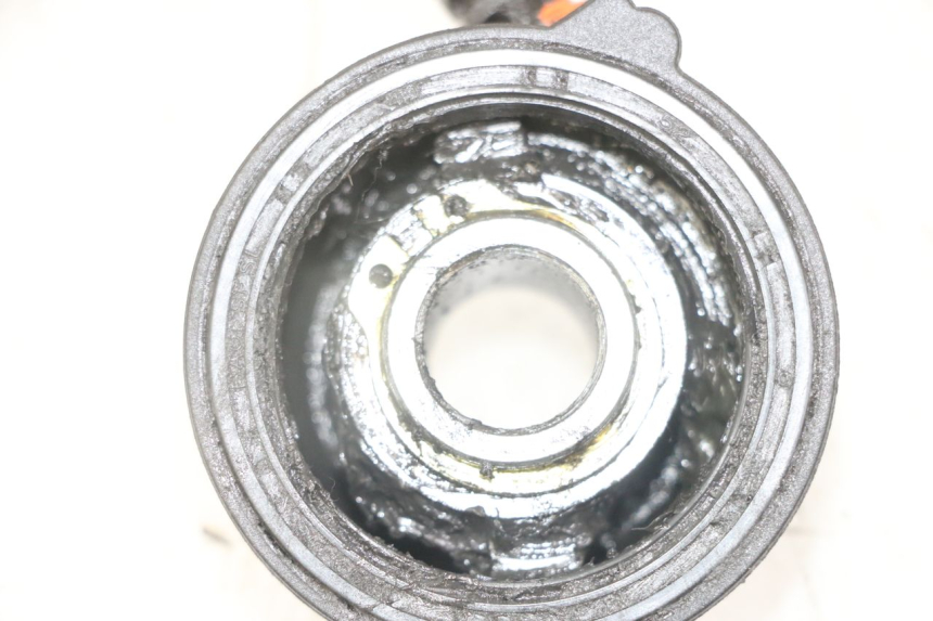 photo de ENTRAINEUR COMPTEUR YAMAHA XMAX X-MAX 125 (2006 - 2009) - Gros plan technique