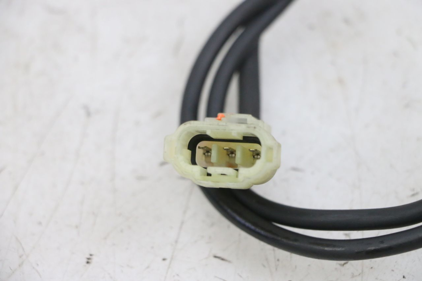 photo de ENTRAINEUR COMPTEUR YAMAHA XMAX X-MAX 125 (2006 - 2009) - Autre angle de vue