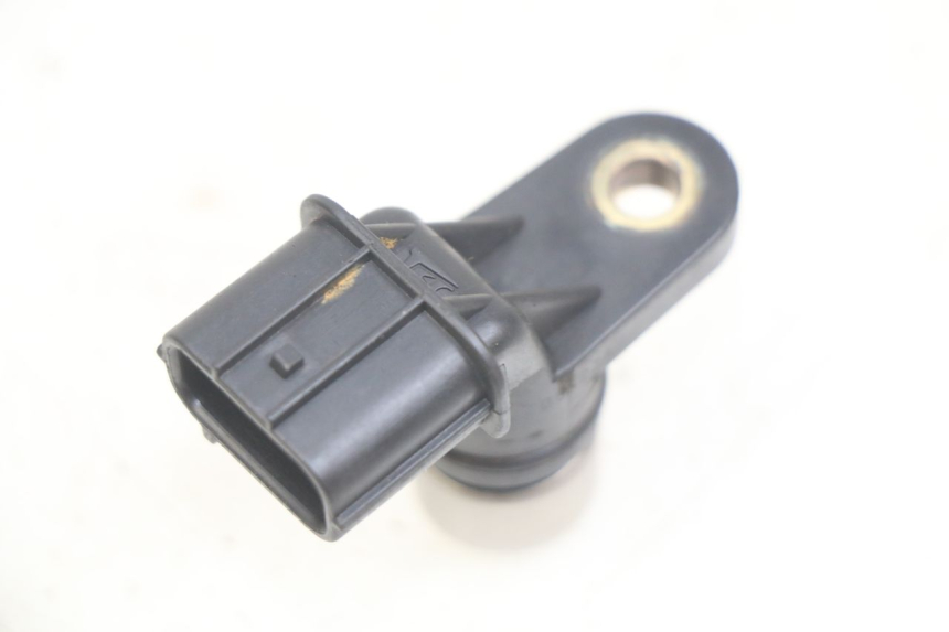 photo de ENTRAINEUR COMPTEUR KAWASAKI Z 750 (2007 - 2013) - Autre angle de vue