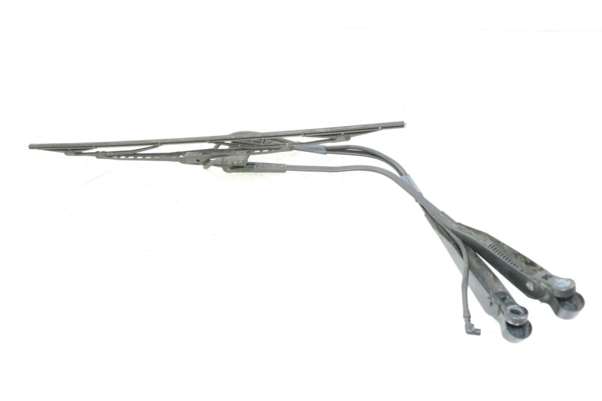 photo de ESSUIE GLACE BMW C1 125 (2000 - 2003) - Gros plan technique
