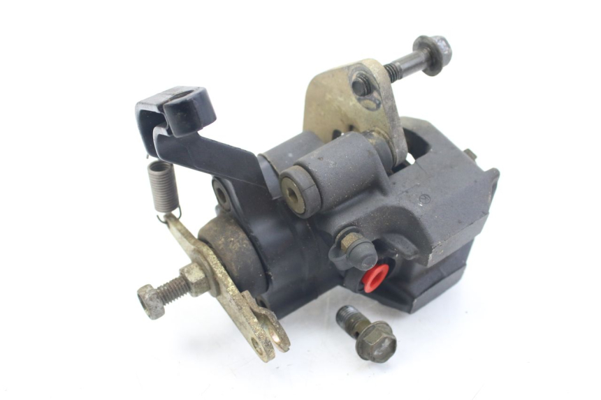 photo de ÉTRIER DE FREIN ARRIÈRE YAMAHA BLASTER 200 (2003 - 2007) - Autre angle de vue