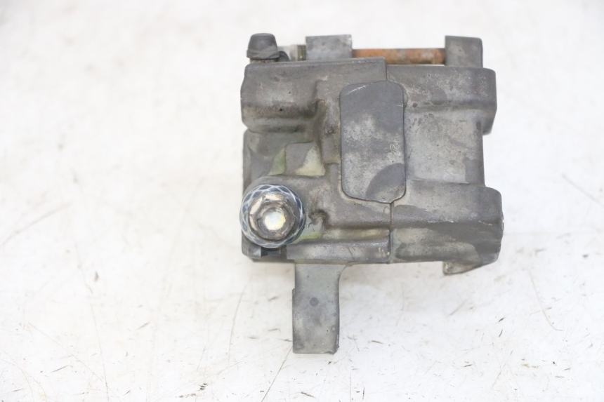 photo de ÉTRIER DE FREIN ARRIÈRE HONDA CBF 500 (2004 - 2007) - Autre angle de vue