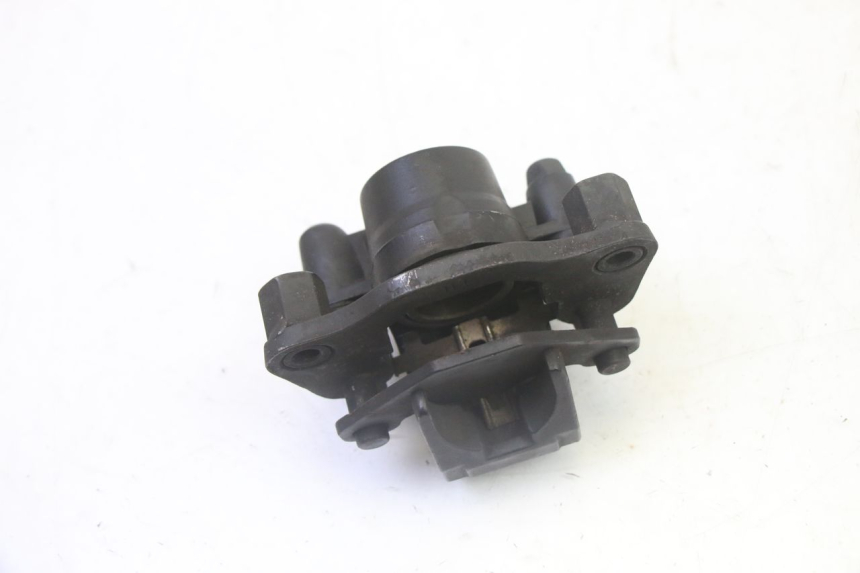 photo de ÉTRIER DE FREIN ARRIÈRE PEUGEOT CITYSTAR 50 (2013 - 2017) - Vue d’ensemble