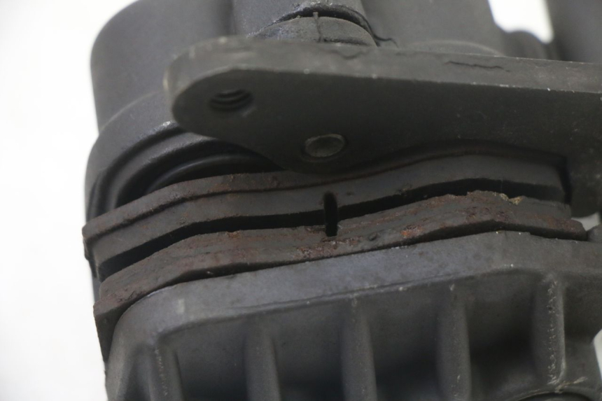 photo de ETRIER FREIN ARRIERE APRILIA CLASSIC 125 (1995 - 2001) - Points de fixation