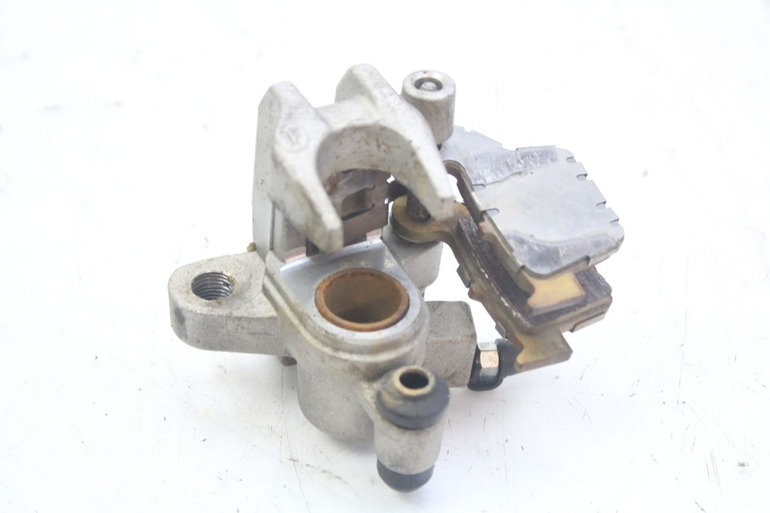 photo de ÉTRIER DE FREIN ARRIÈRE HONDA CRF 250 (2010 - 2013) - Zoom état d’usage