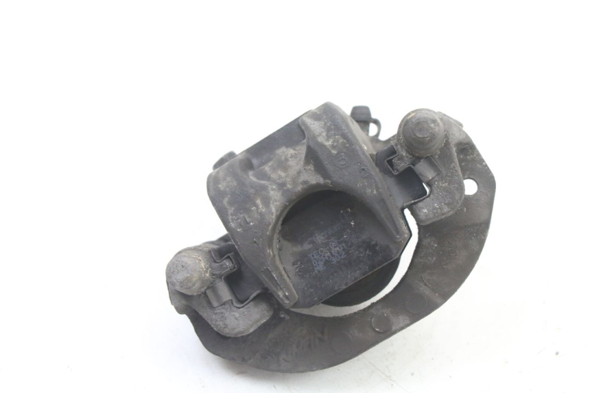 photo de ETRIER FREIN ARRIERE HONDA FES S-WING SWING ABS 125 (2007 - 2015) - Autre angle de vue