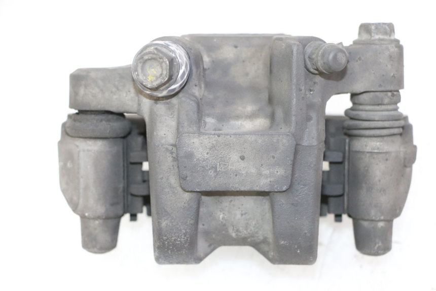 photo de ETRIER FREIN ARRIERE HONDA FES S-WING SWING ABS 125 (2007 - 2015) - Points de fixation