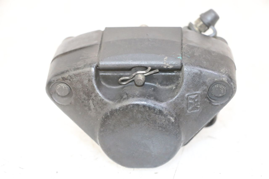 photo de ÉTRIER DE FREIN ARRIÈRE SYM FIDDLE 3 III 125 (2014 - 2020) - Vue d’ensemble