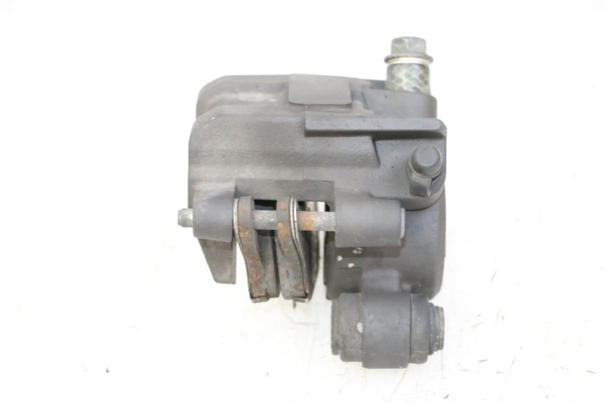photo de ETRIER FREIN ARRIERE YAMAHA FZ6 FAZER S2 600 (2007 - 2011) - Zoom état d’usage