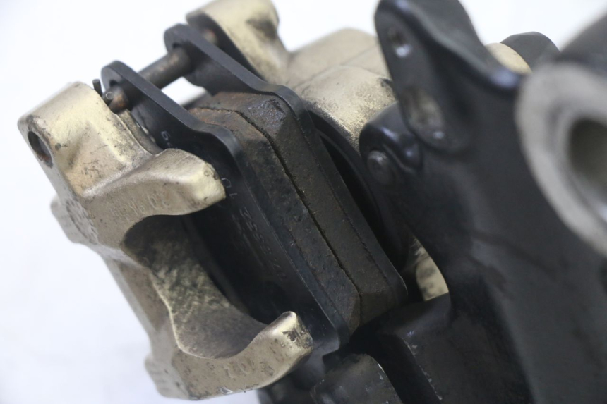 photo de ETRIER FREIN ARRIERE BMW G310 R 310 (2016 - 2020) - État de surface