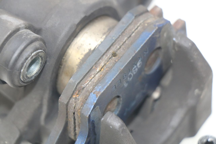 photo de ÉTRIER DE FREIN ARRIÈRE HONDA INTEGRA NC D 750 (2016 - 2018) - Zoom état d’usage