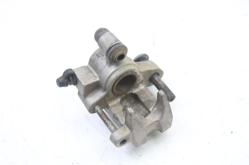 photo de ETRIER FREIN ARRIERE KAWASAKI KX F KXF 450 (2009 - 2011) - Gros plan technique