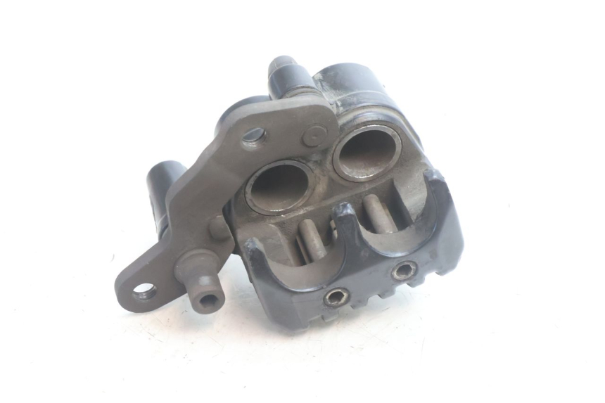 photo de ETRIER FREIN ARRIERE PIAGGIO MP3 500 (2016 - 2018) - Points de fixation