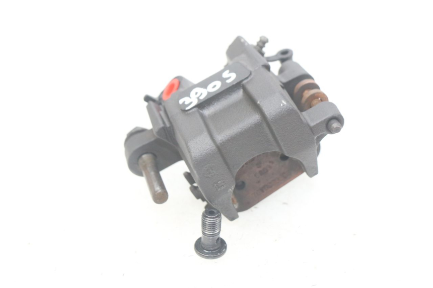 photo de ÉTRIER DE FREIN ARRIÈRE YAMAHA MT-07 MT07 ABS 700 (2014 - 2017) - Gros plan technique