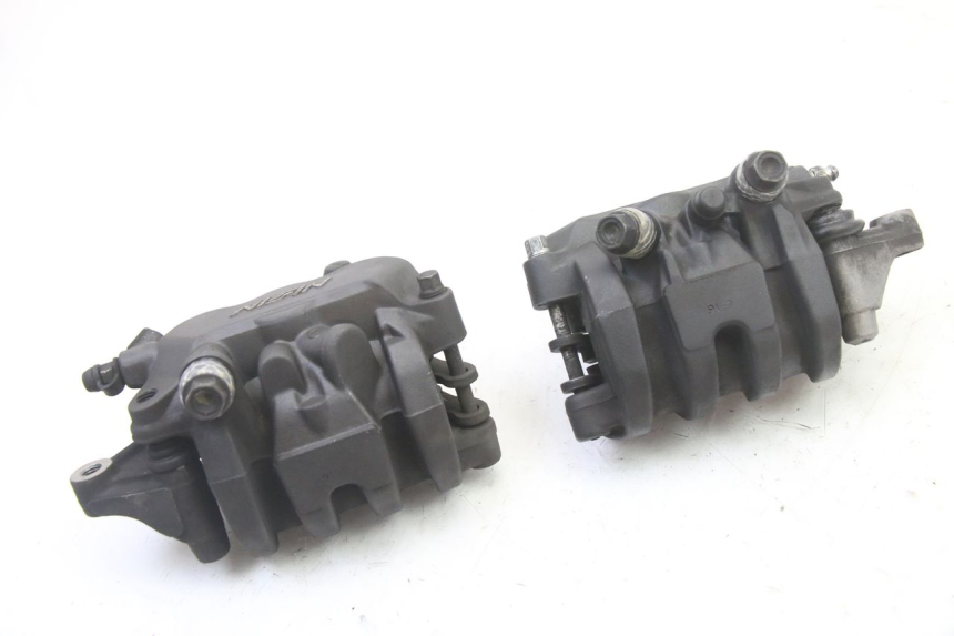 photo de ETRIER FREIN ARRIERE HONDA NTV DEAUVILLE ABS 700 (2007 - 2016) - Autre angle de vue