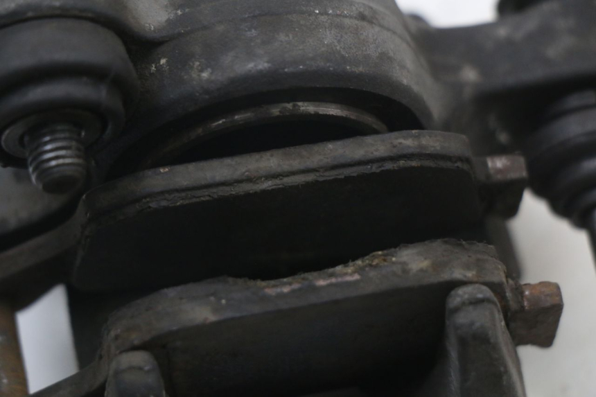 photo de ÉTRIER DE FREIN ARRIÈRE HONDA NTV DEAUVILLE 650 (1998 - 2001) - Points de fixation