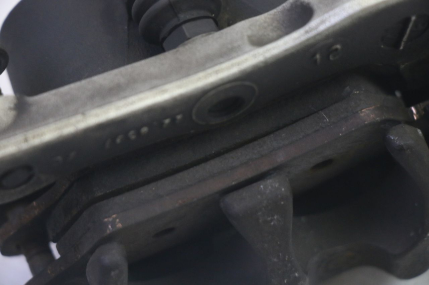 photo de ETRIER FREIN ARRIERE BMW R RT ABS 1200 (2010 - 2014) - Points de fixation