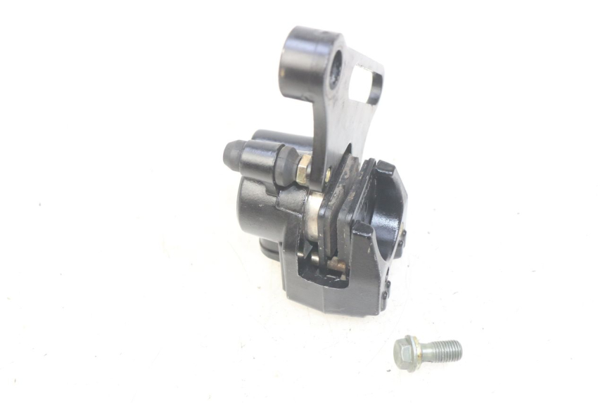 photo de ÉTRIER DE FREIN ARRIÈRE APOLLO RFZ 125 - Détail de la pièce