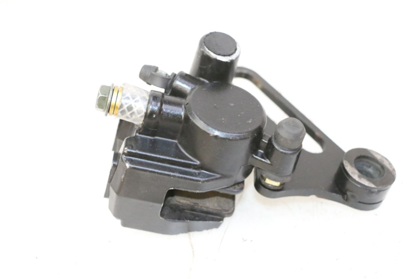 photo de ÉTRIER DE FREIN ARRIÈRE APOLLO RFZ 125 - Vue d’ensemble