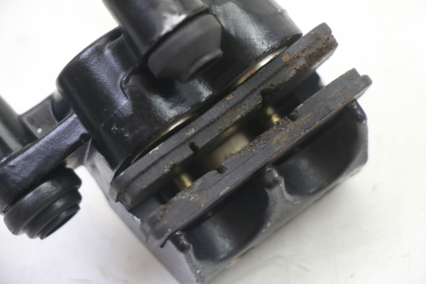 photo de ÉTRIER DE FREIN ARRIÈRE APOLLO RXF 125 - Vue d’ensemble