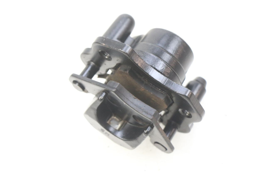 photo de ÉTRIER DE FREIN ARRIÈRE CHINESE QUAD SPEEDY DELUXE 125 - Détail de la pièce