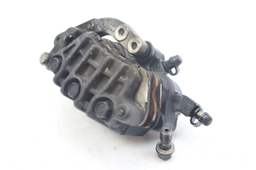 photo de ETRIER FREIN ARRIERE HONDA VFR FI RC46 800 (1998 - 2001) - Gros plan technique