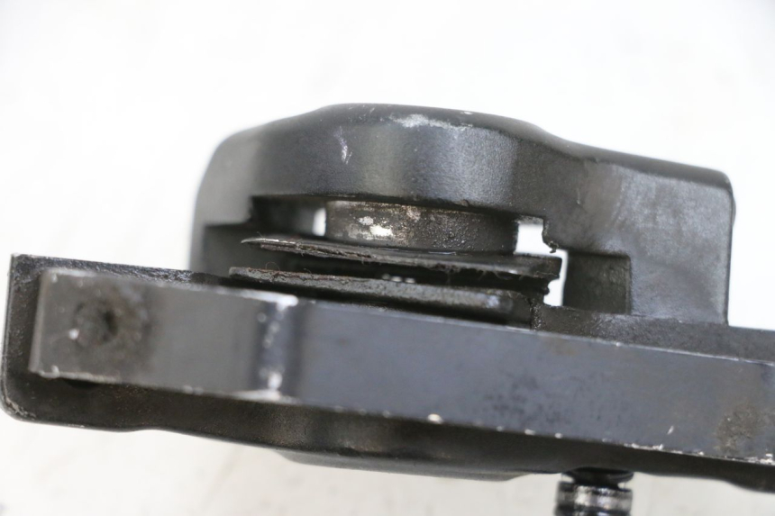 photo de ETRIER FREIN ARRIERE DUALTRON VICTOR LIMITED 1 - Gros plan technique