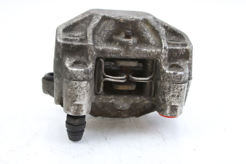 photo de ÉTRIER DE FREIN ARRIÈRE YAMAHA XMAX X-MAX 125 (2006 - 2009) - Points de fixation