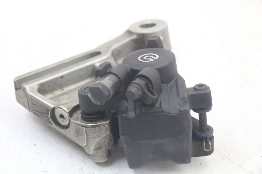 photo de ÉTRIER DE FREIN ARRIÈRE YAMAHA XT X 660 (2004 - 2016) - Autre angle de vue