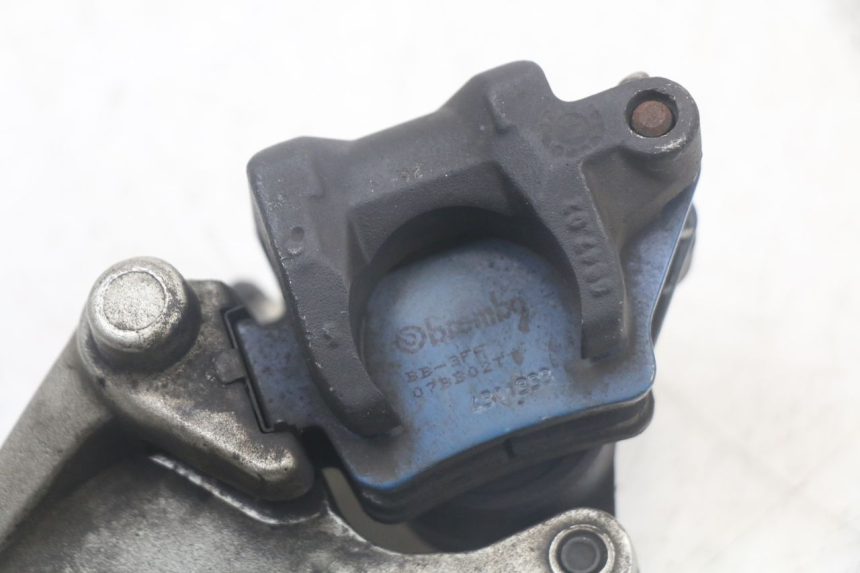 photo de ÉTRIER DE FREIN ARRIÈRE YAMAHA XT X 660 (2004 - 2016) - Vue d’ensemble