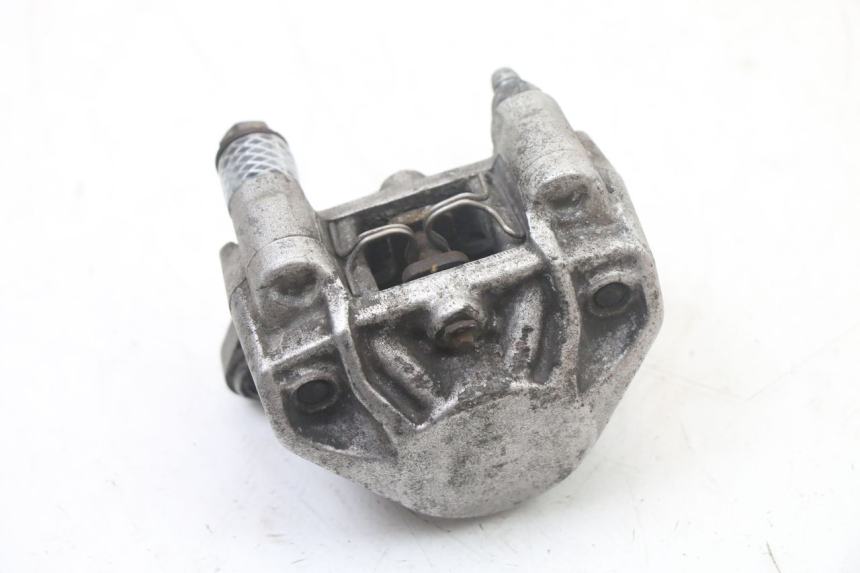 photo de ETRIER FREIN ARRIERE YAMAHA YP MAJESTY 125 (2007 - 2010) - Autre angle de vue