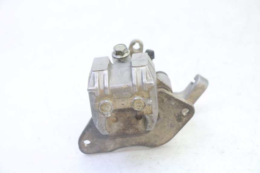 photo de ETRIER FREIN ARRIERE YAMAHA YFM R RAPTOR 250 (2008 - 2014) - Points de fixation